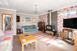 Photo 11- click for photo gallery